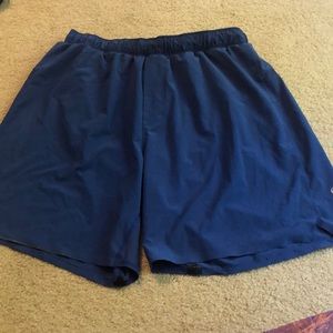 Very good used condition. Lululemon shorts.